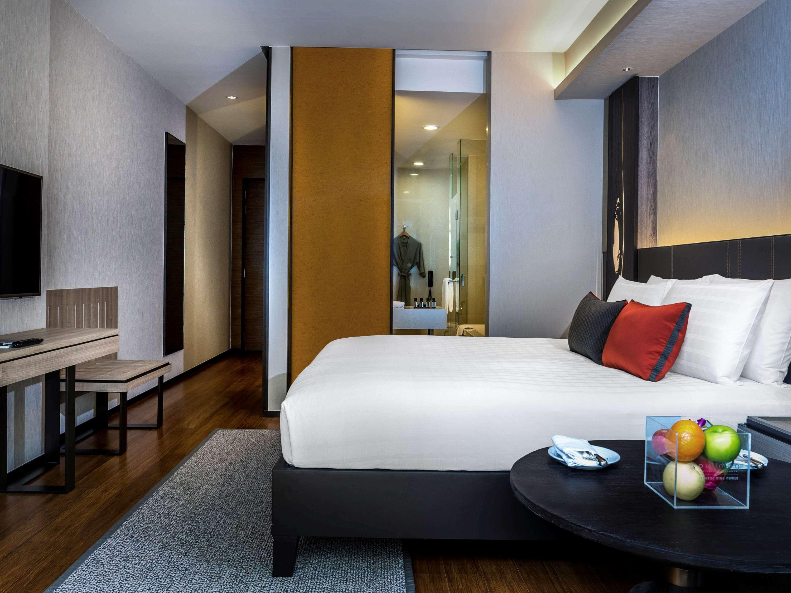 Отель Pullman Bangkok King Power Экстерьер фото