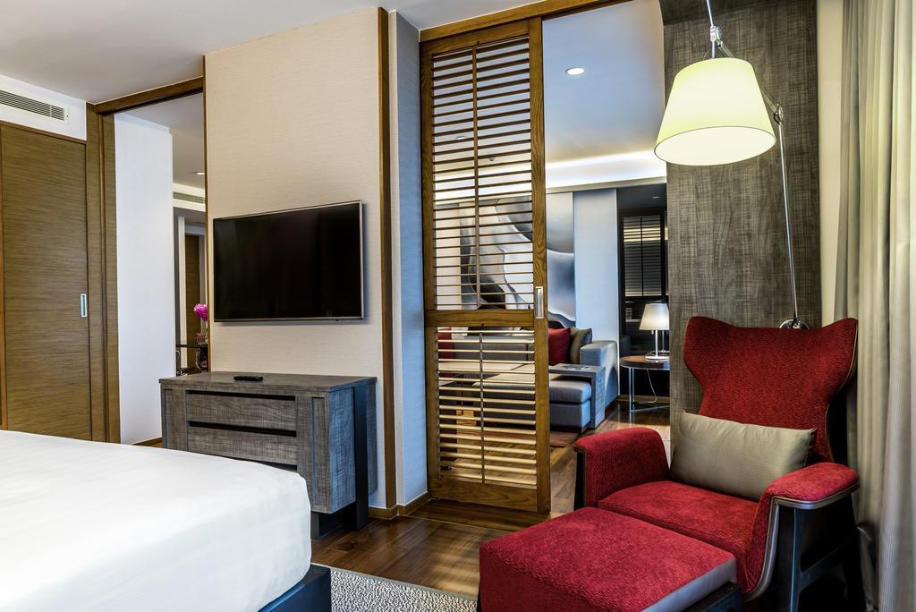 Отель Pullman Bangkok King Power Экстерьер фото Deluxe Room